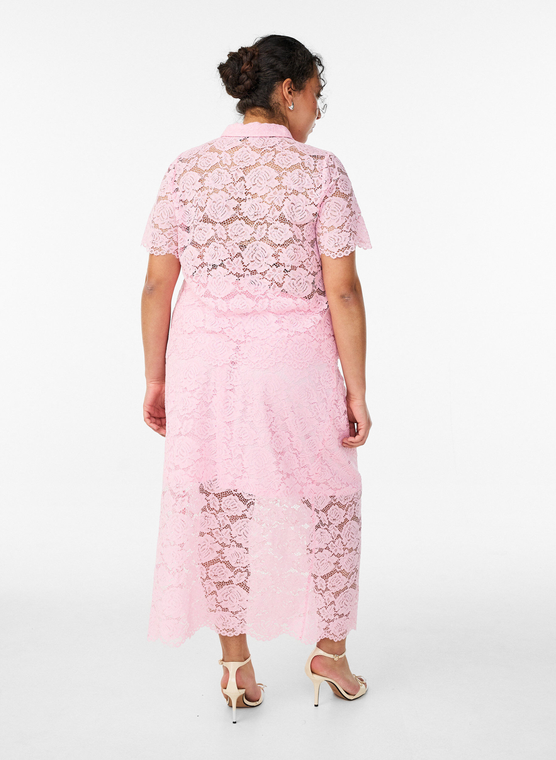 ZizziMidikjol i spets med res&aring;r i midjan, Rosa, Model image number 1