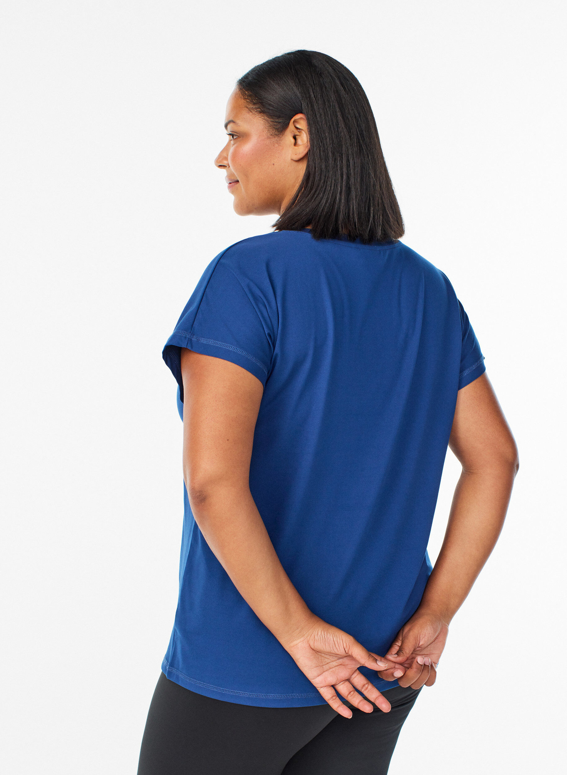 ZizziTr&auml;nings t-shirt med v-ringning och l&ouml;s passform, Bl&aring;, Model image number 2