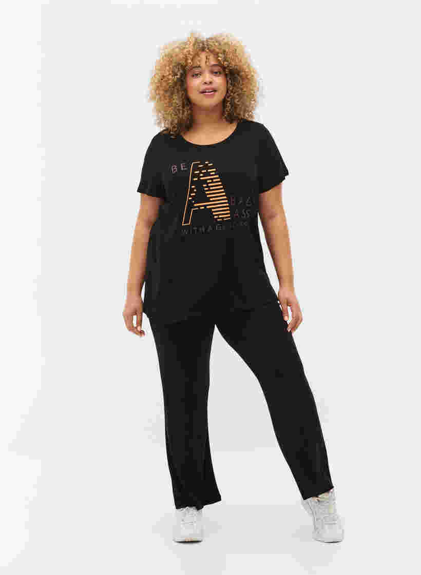  T-shirt till träning med print, Black w. Bad Ass, Model image number 2