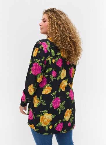 Blommig viskosskjorta med smock, Black Flower AOP, Model image number 1