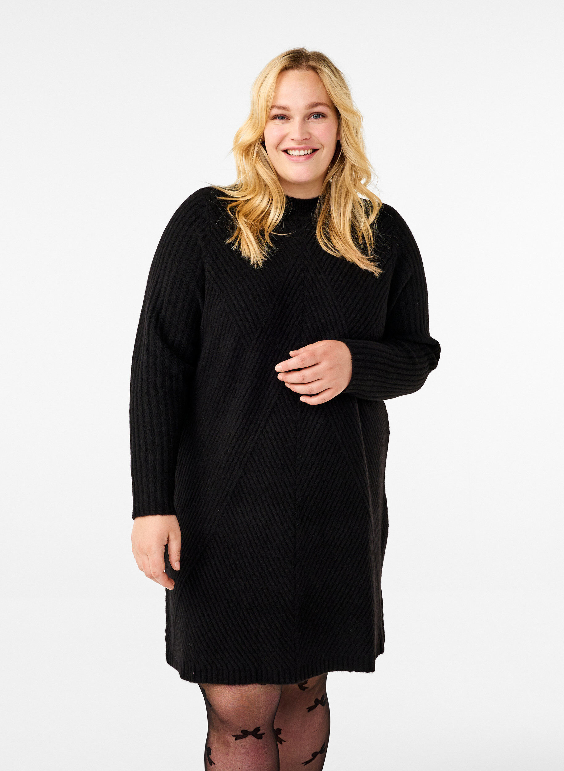 Zizzi Kort, ribbad kl&auml;nning med rund halsringning, Black, Model image number 0