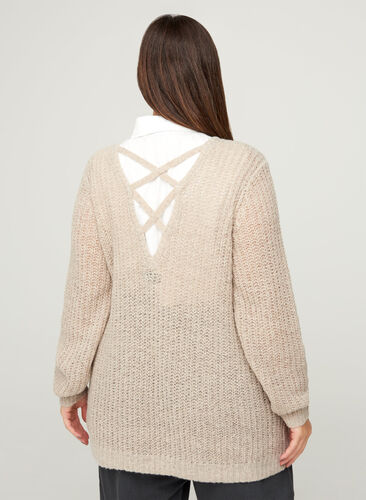 Melerad stickad tröja med rygg-detaljer, Pumice Stone mel, Model image number 1