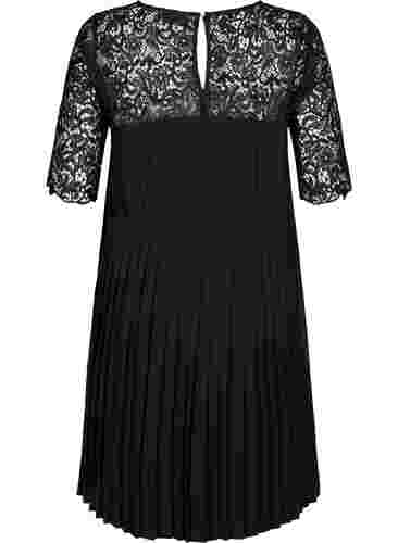 Kortärmad klänning med spets, Black, Packshot image number 1