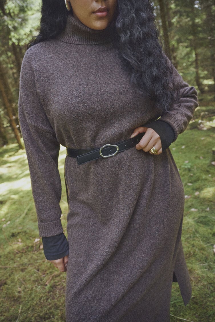 Naturlig elegans i jordn&auml;ra toner, , Model