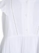 &Auml;rml&ouml;s blus i bomullsmuslin med volanger, Vit, Packshot image number 2