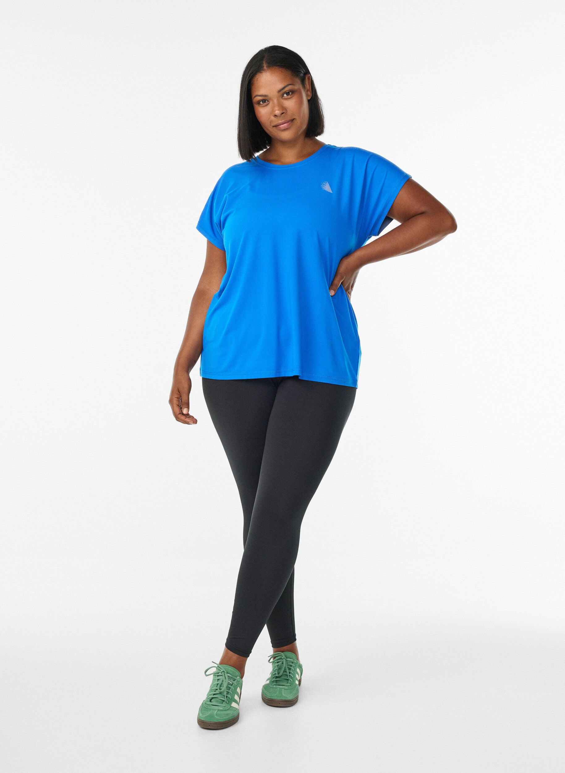 ZizziEnf&auml;rgad tr&auml;nings-T-shirt, Bl&aring;, Model image number 1
