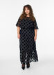 Festblus i organzalook med velourprickar, Svart, Model image number 1