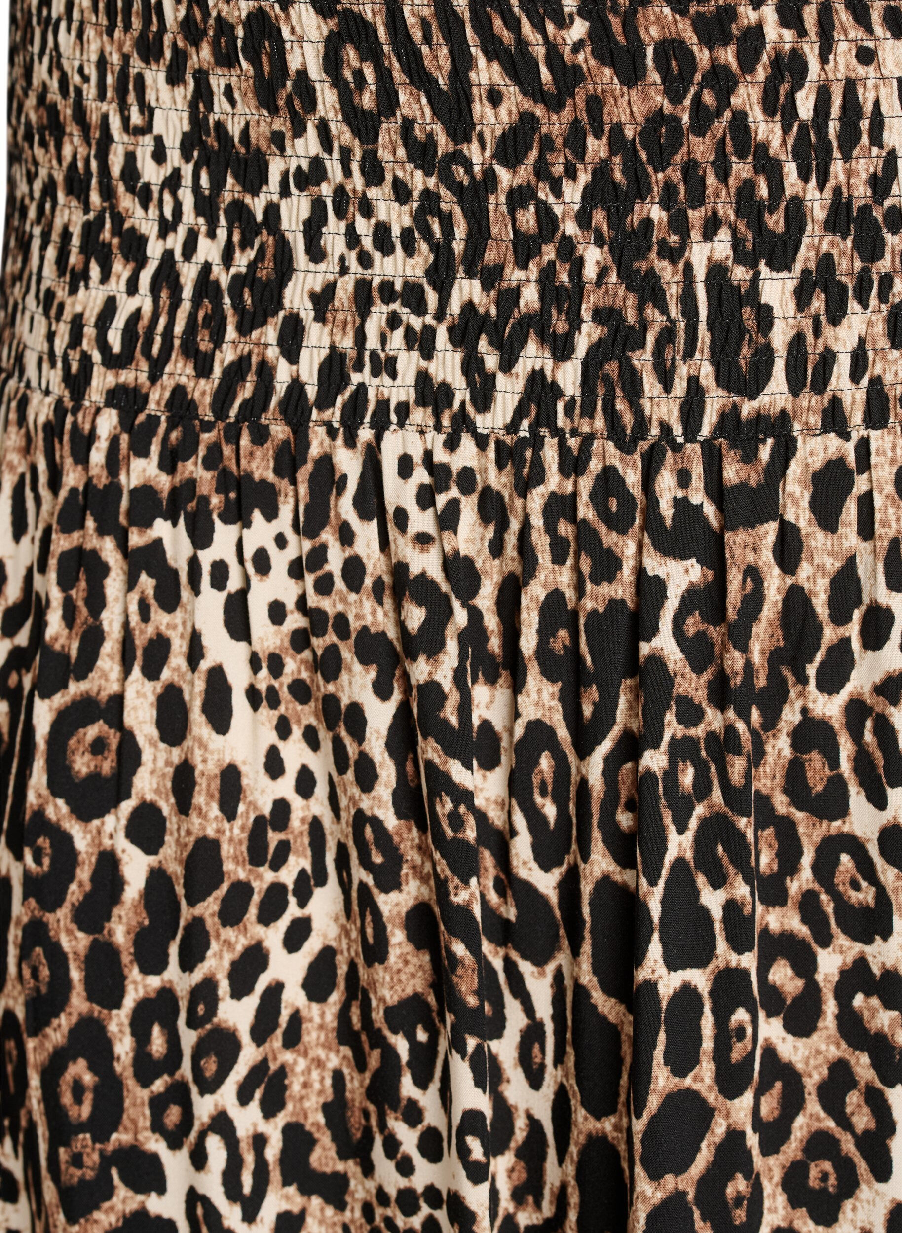 Zizzi Maxikjol i viskos med smock, Brun, Packshot image number 2