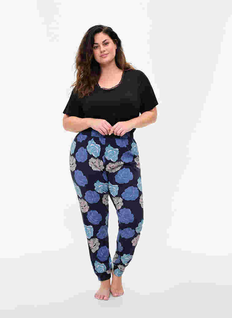 Pyjamasbyxor med blommigt mönster i bomull, Blue Flower, Model