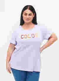T-shirt i bomull med tryck, Lavender COLOR, Model
