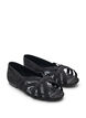 Ballerina i mockaimitation med korsade remmar, Svart, Packshot image number 1