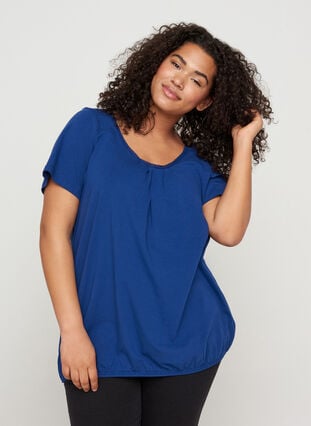 T-shirt med rund halsringning och spetskant, Twilight Blue, Model image number 0