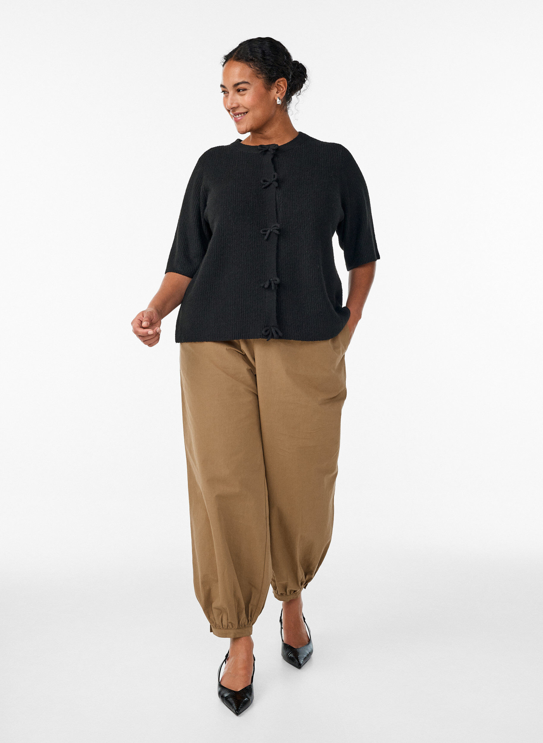 Ballongbyxor i bomull med h&ouml;g midja, Brun, Model