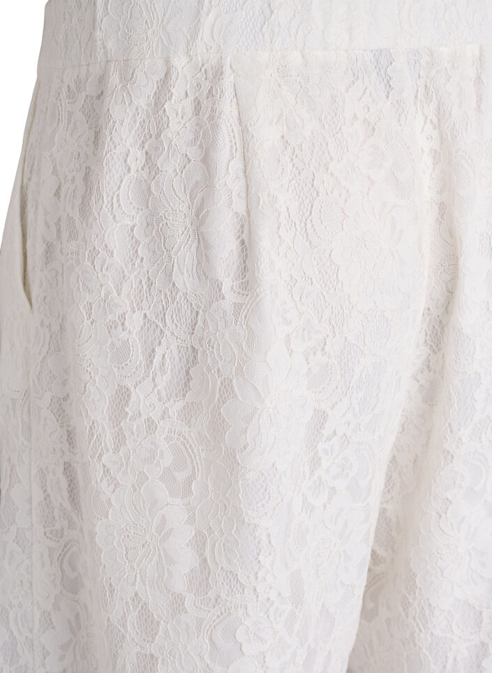 Bermudashorts i spets med h&ouml;g midja, Vanilla, Packshot image number 3