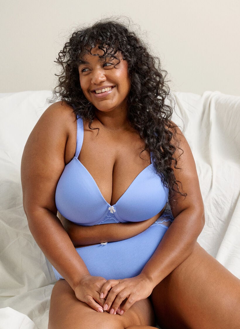 Formpressad BH i mikrofiber med spetsdetaljer och rosett, Bl&aring;, Image image number 0