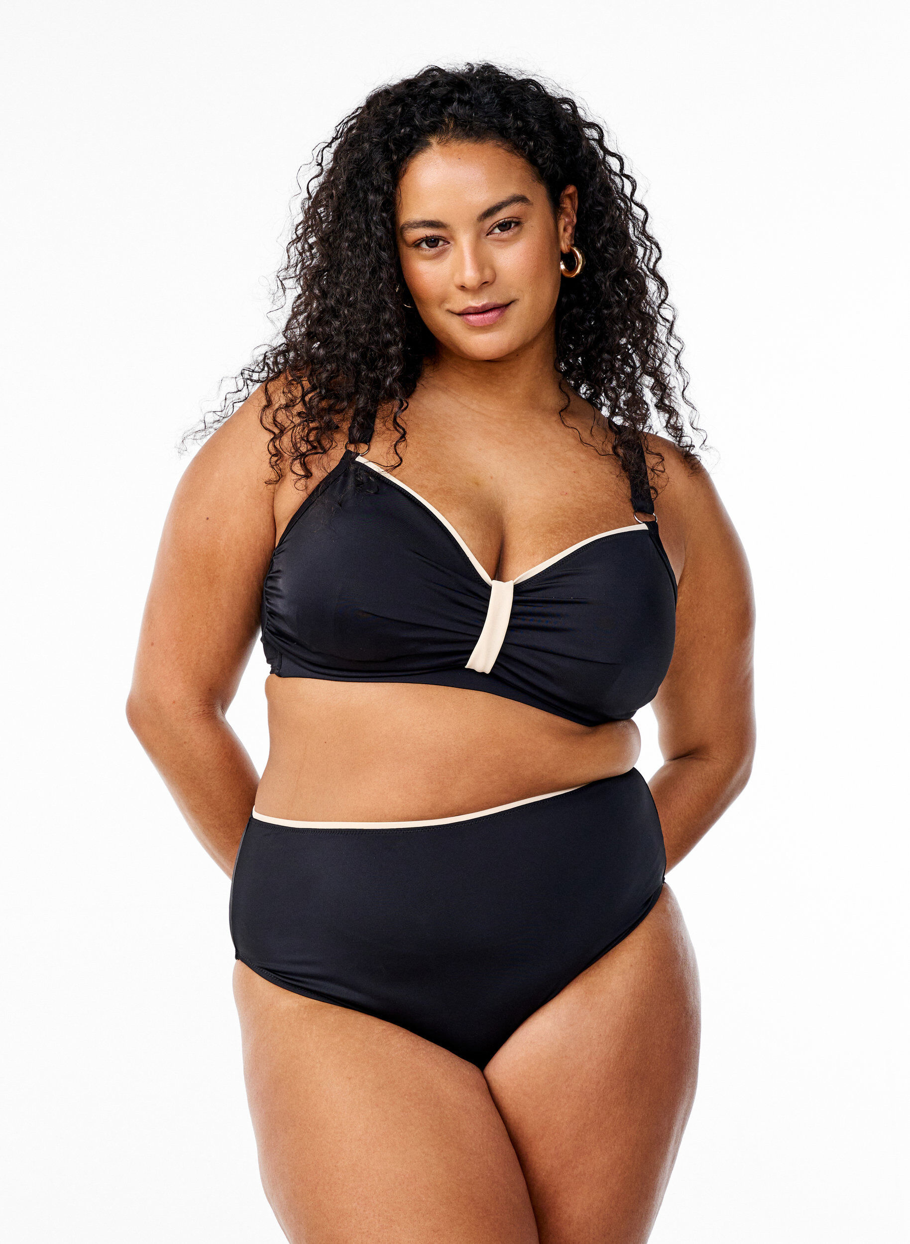Bikinitrosor