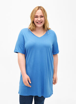 Enfärgad oversize t-shirt med v-hals, Marina, Model image number 0