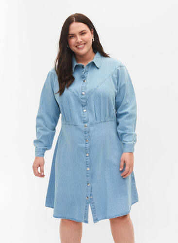 Jeansklänning med knappar och långa ärmar, Light blue denim, Model image number 0