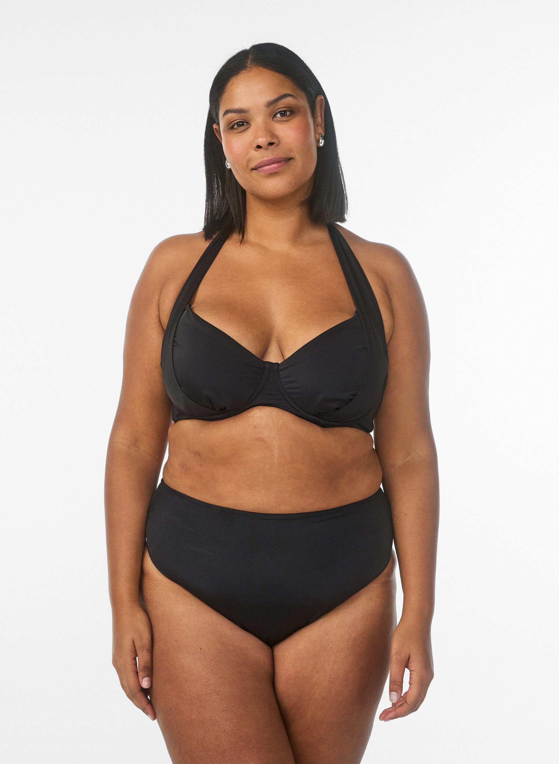 Zizzi Bikinitopp med bygel och halterneck, Svart, Model image number 1