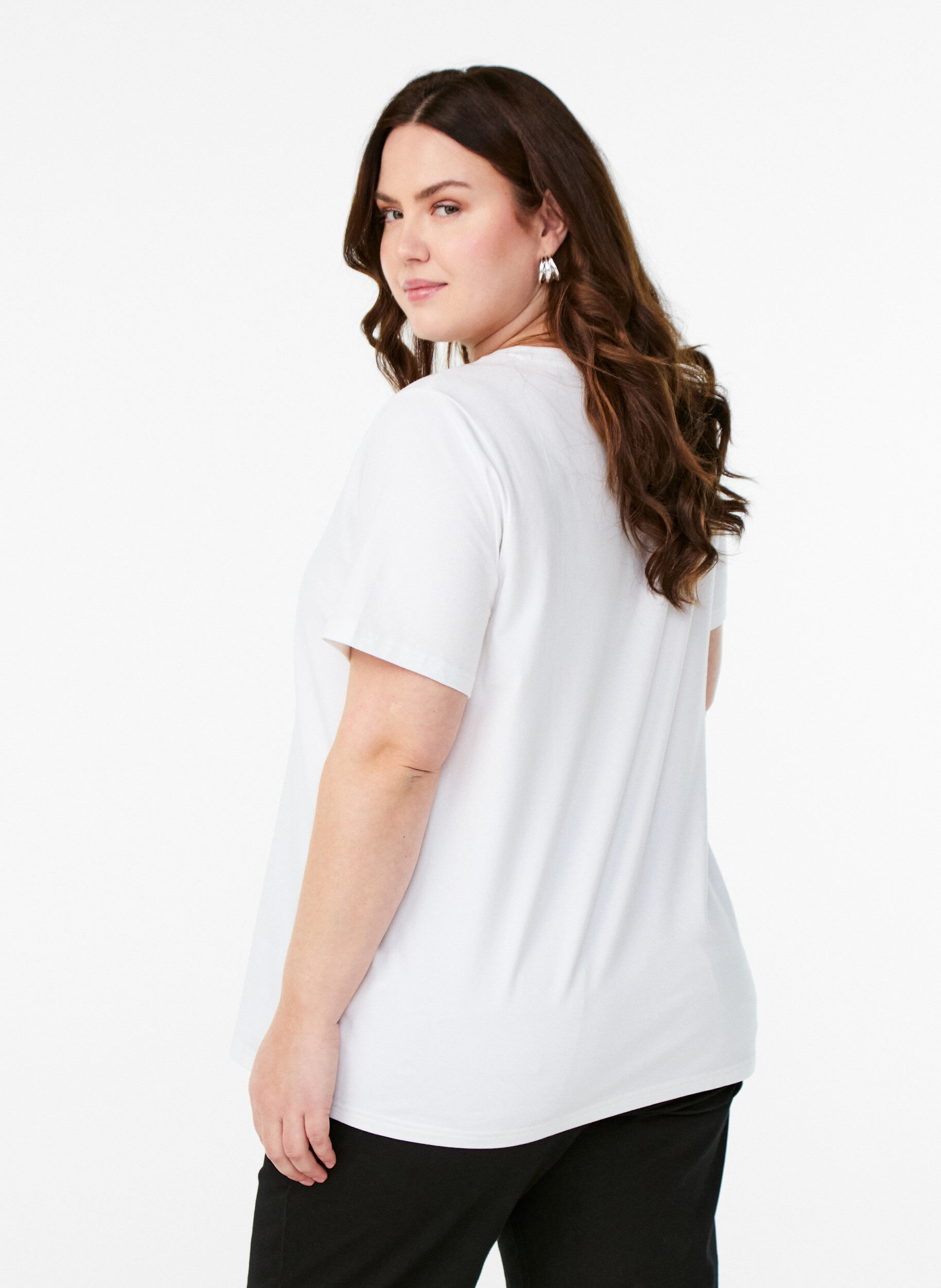 Zizzi T-shirt i ekologisk bomull med blommigt tryck, B. White w. Rose, Model image number 1