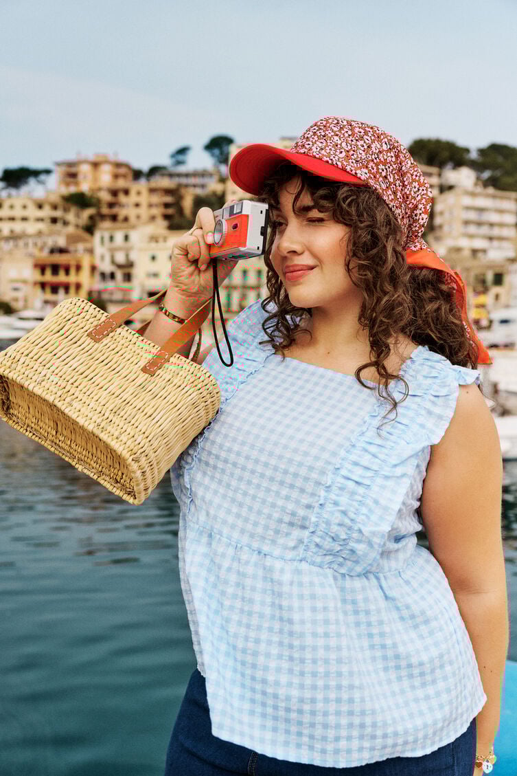 Somrig hamncharm i pasteller, , Model