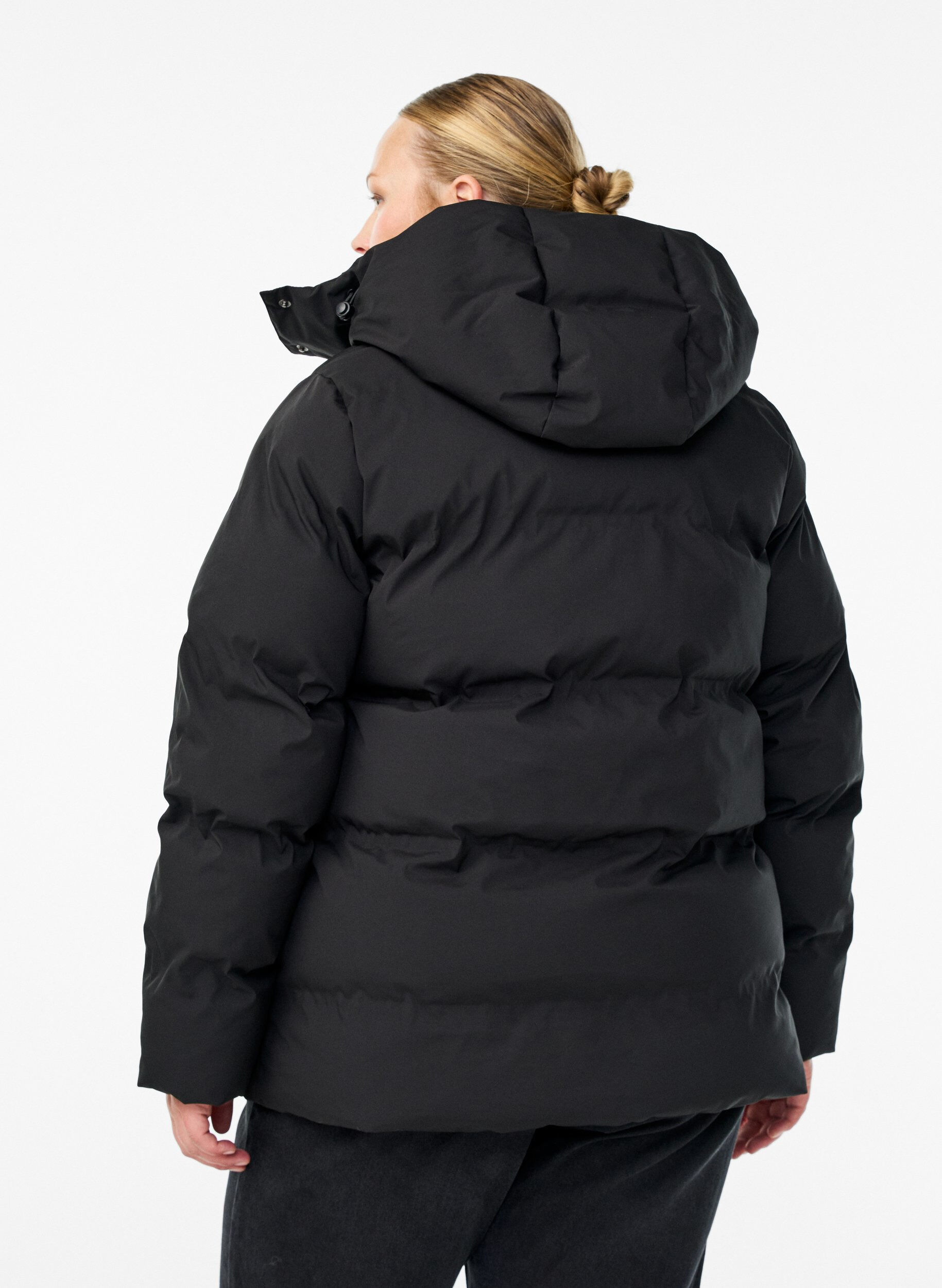 ZizziKort pufferjacka med avtagbar huva, Svart, Model image number 2