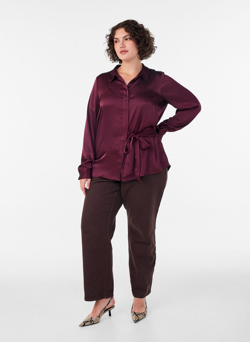Blus i satinlook med omlotteffekt, R&ouml;d, Model image number 1
