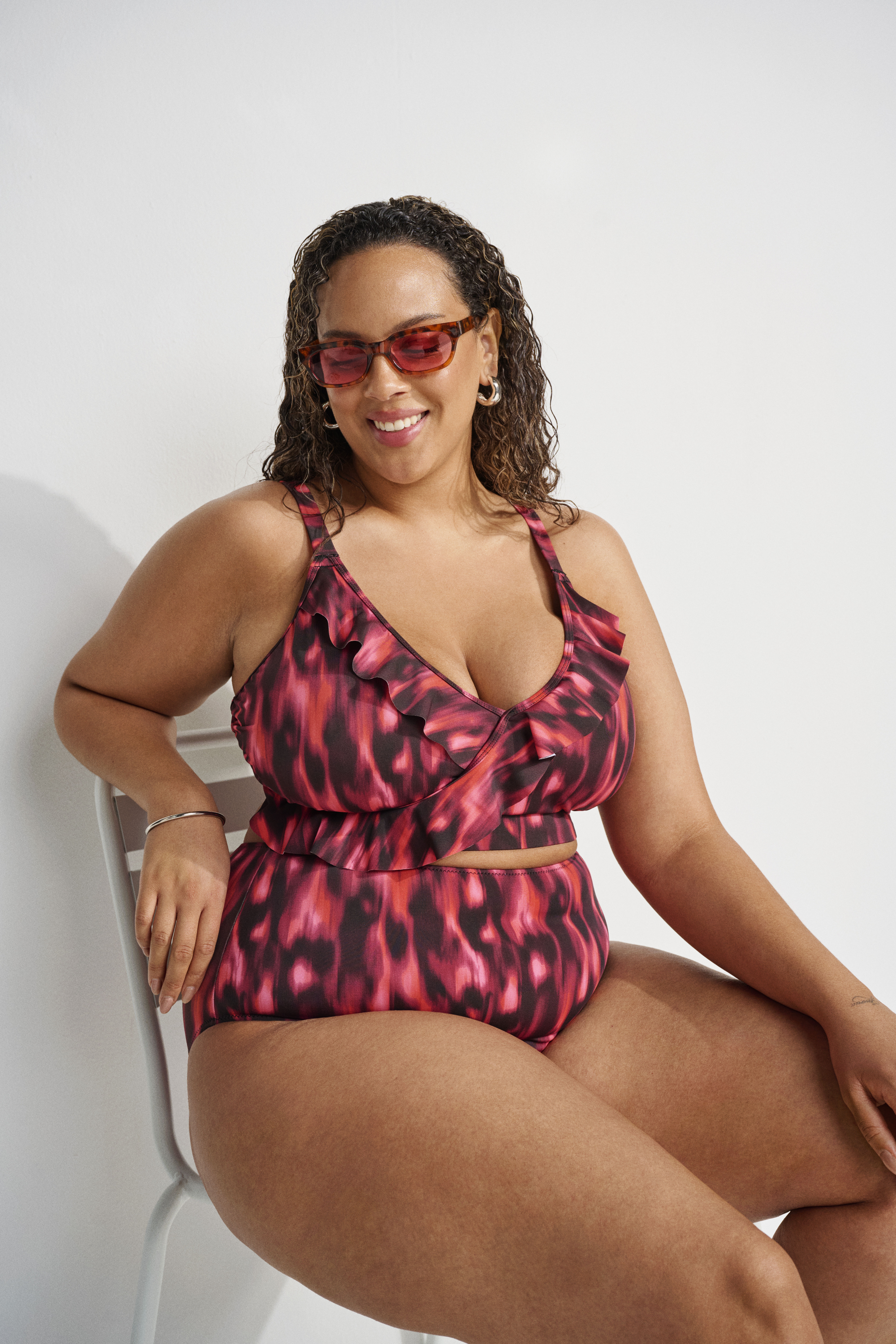 Rufflad bikini, , Model