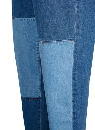 Mille mom fit-jeans med färgblock och hög midja, Light Blue Denim, Packshot image number 3