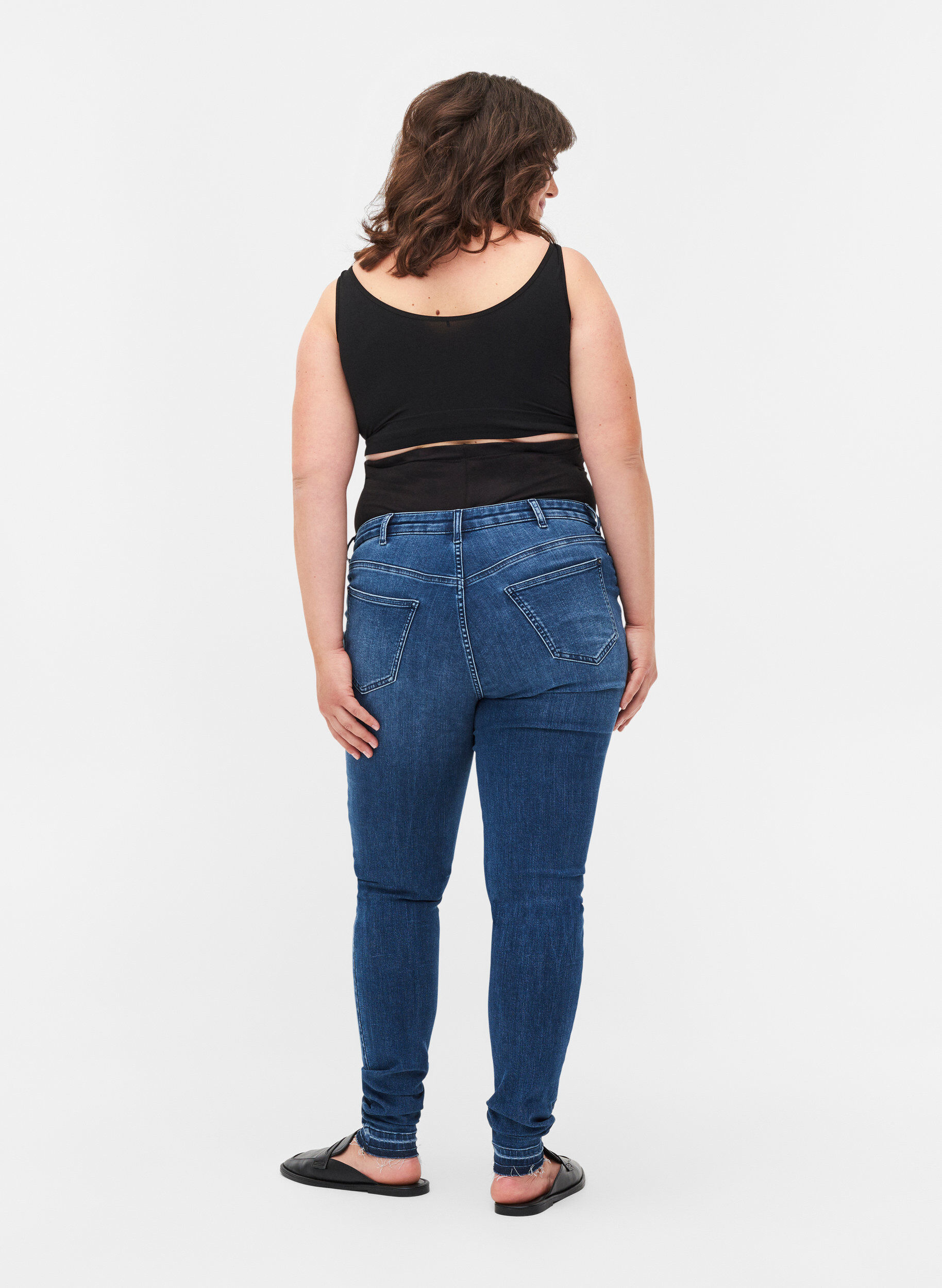 Zizzi Amy gravidjeans, Blue denim, Model image number 1