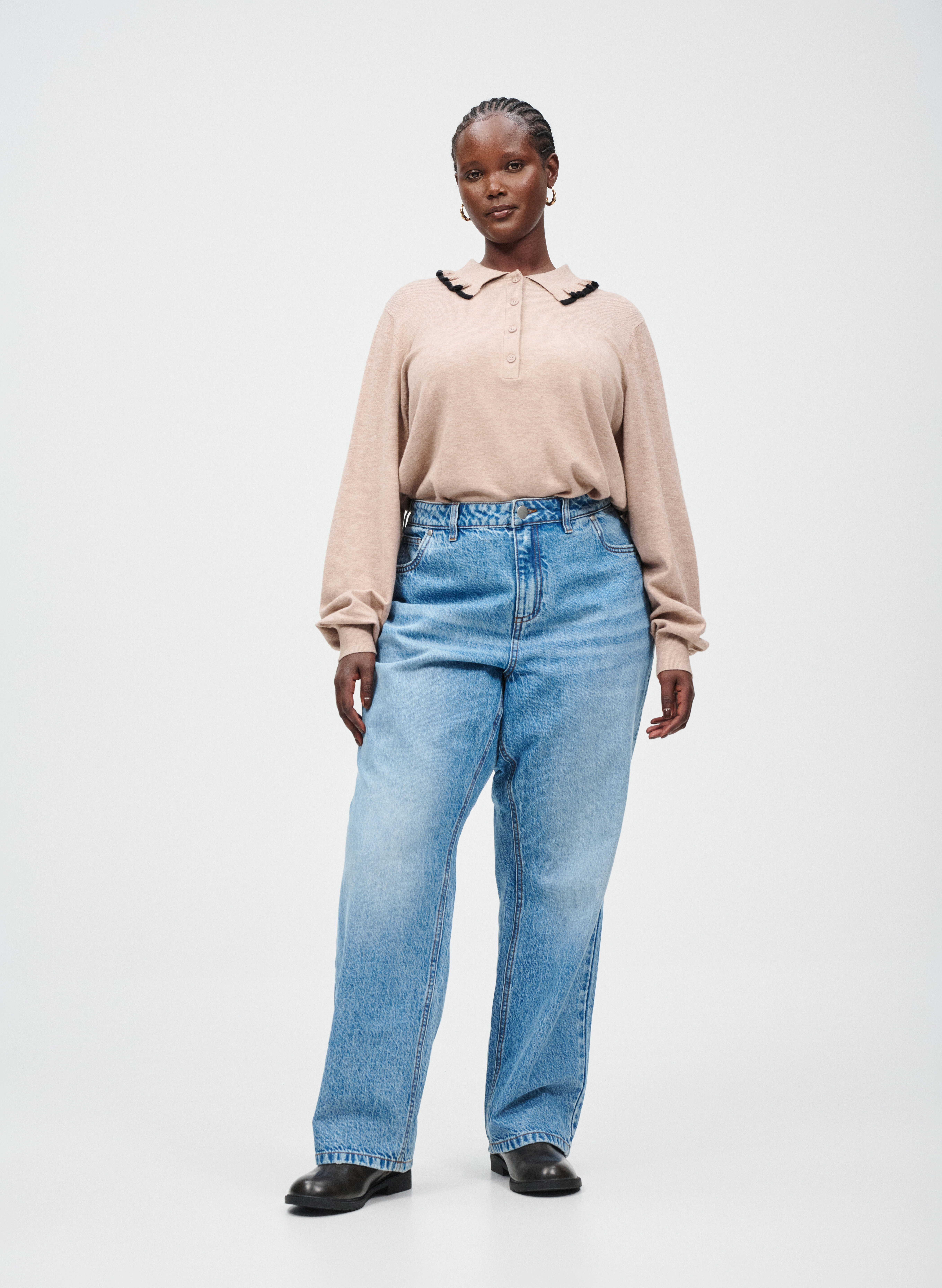 Zizzi Polo med detaljkrage, , Model