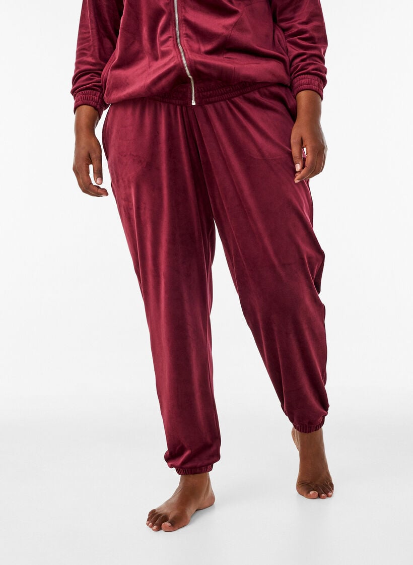 L&ouml;sa byxor i velour, R&ouml;d, Model image number 2