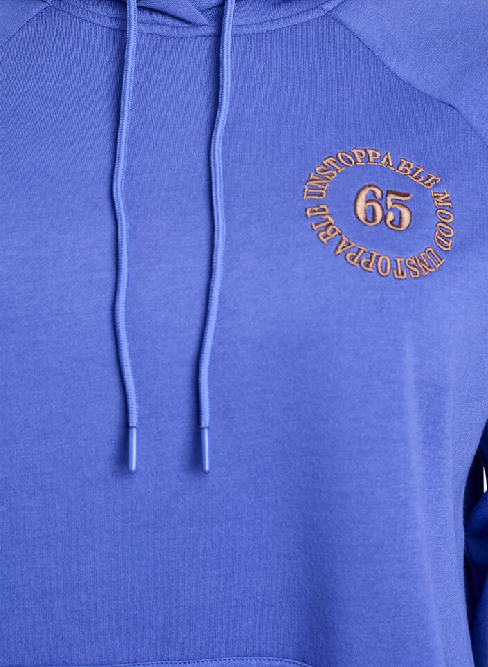 Huvtr&ouml;ja med broderat motiv framtill, Bl&aring;, Packshot image number 2