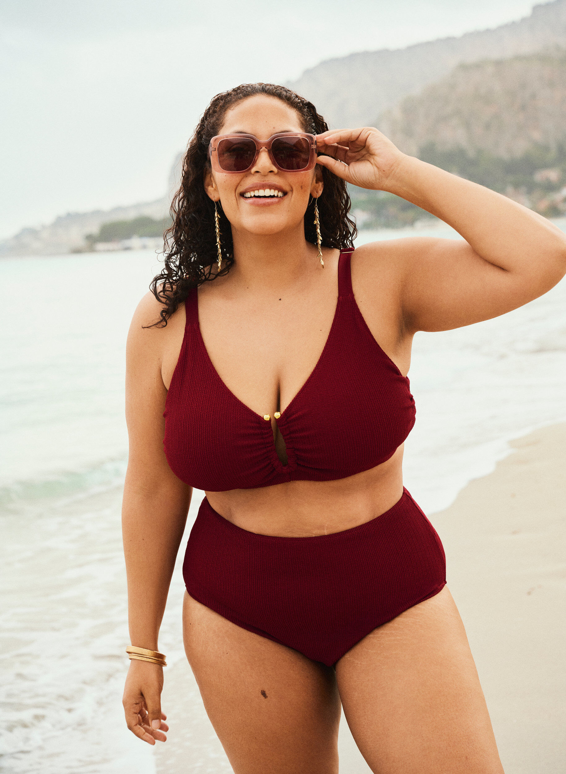 Zizzi Bikinitrosa med h&ouml;g midja och struktur, R&ouml;d, Image image number 0