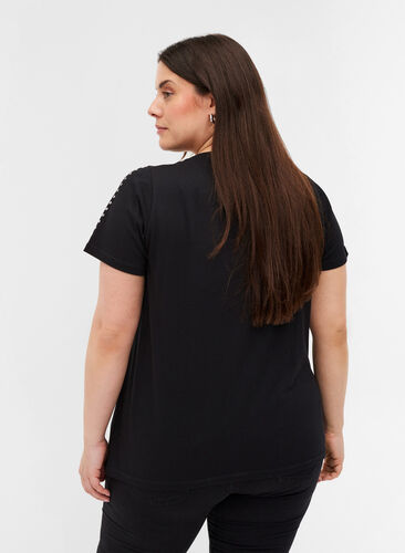 T-shirt i bomull med nitar, Black, Model image number 1