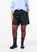 Shorts i läderimitation med lös passform, Black, Model image number 2