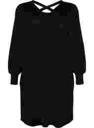 Långärmad klänning med korsad rygg, Black