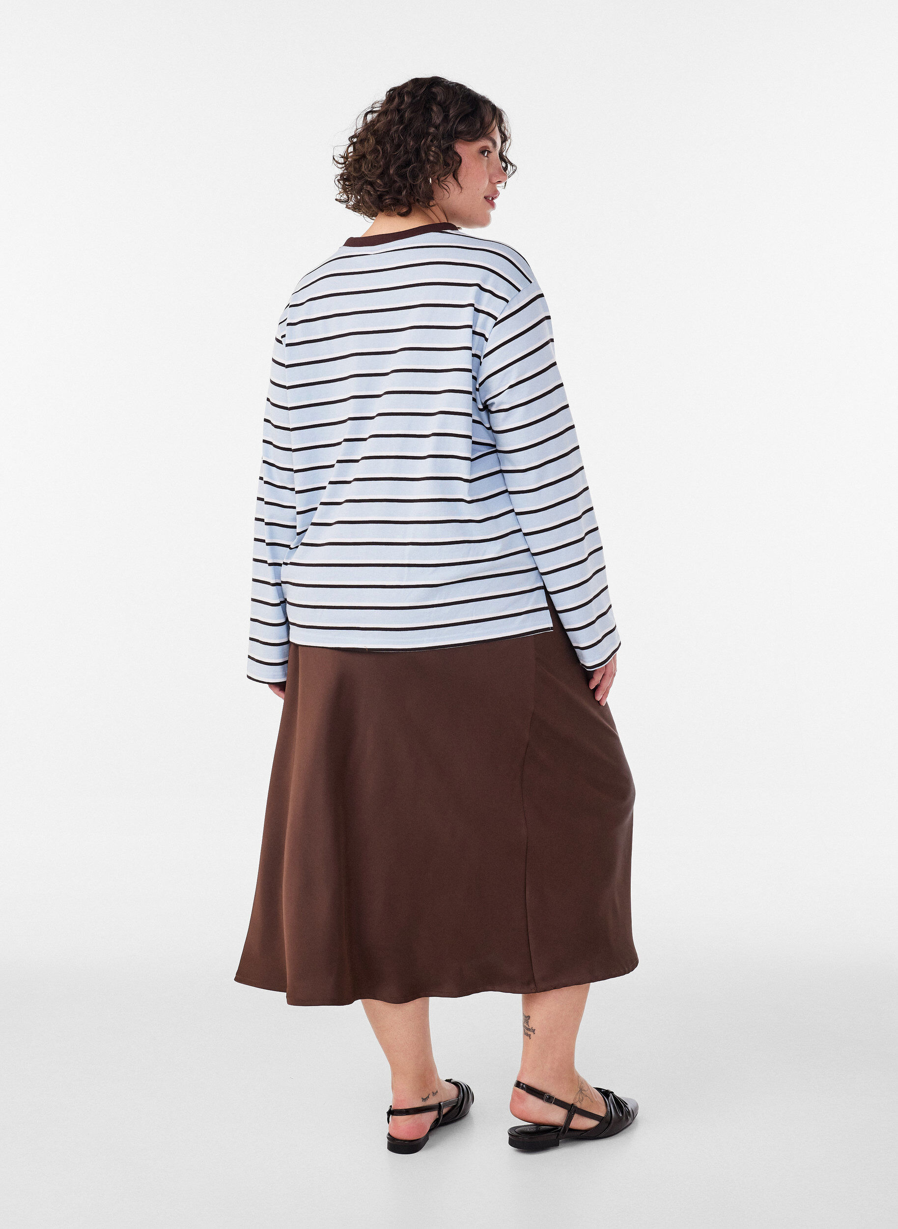 ZizziMidikjol i satin, Brun, Model image number 1