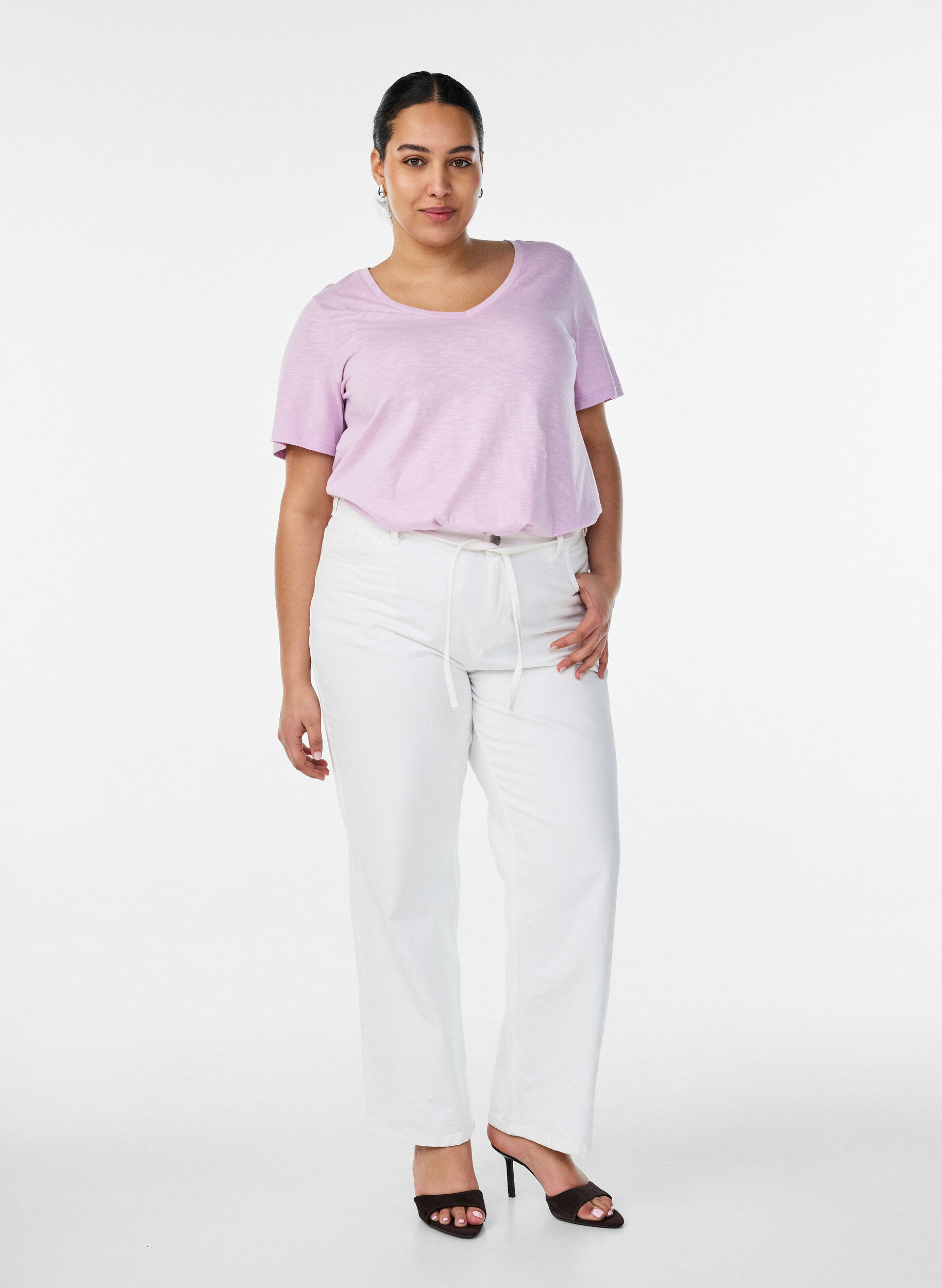 Zizzi V-ringad bas t-shirt med korta &auml;rmar, Lila, Model image number 1