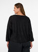 Skir blus med blommig textur och l&aring;nga &auml;rmar, Svart, Model image number 2