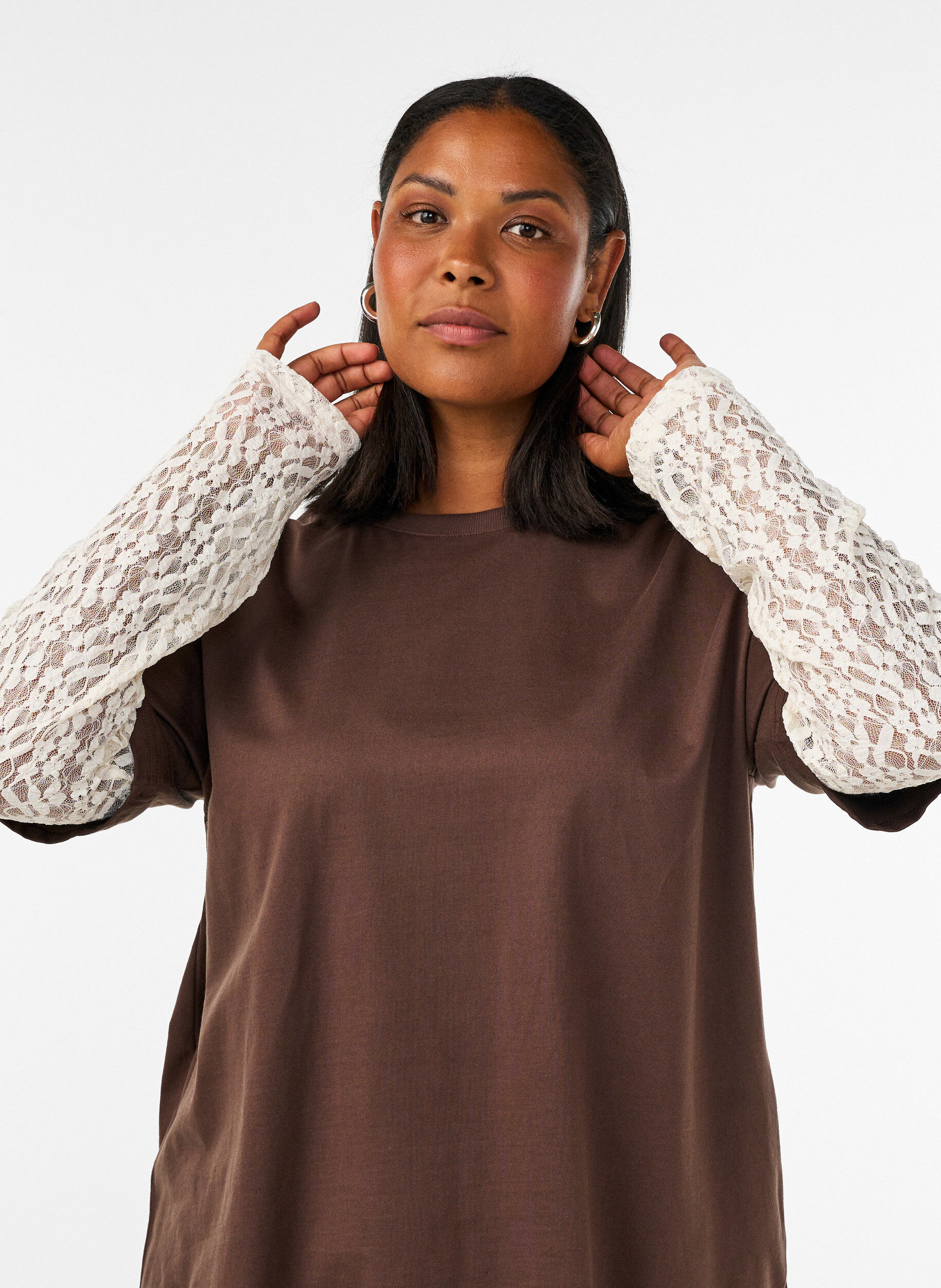 ZizziL&ouml;s t-shirt med l&aring;nga &auml;rmar i spets, Brun, Model image number 3