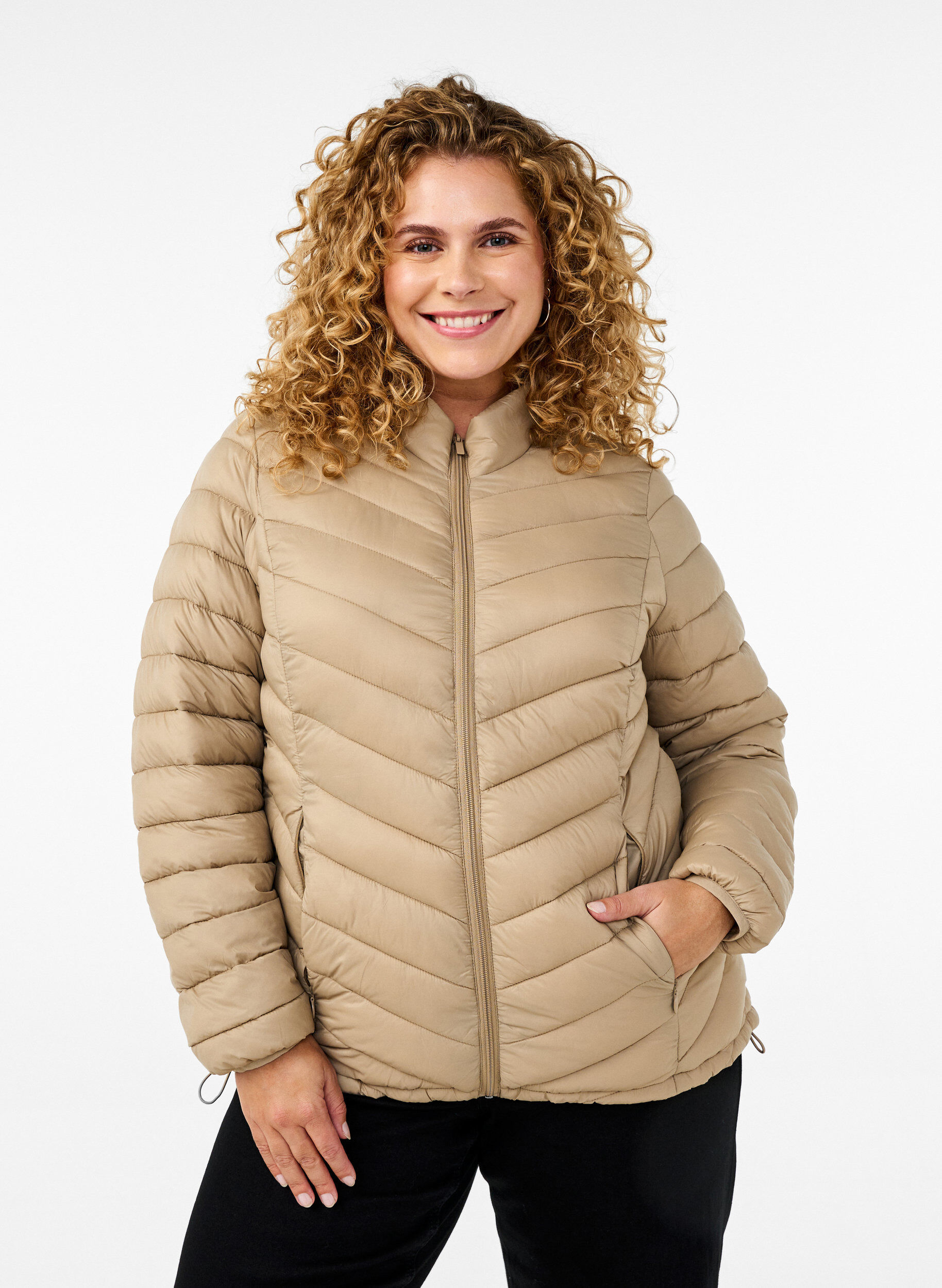 ZizziL&auml;ttviktsjacka med fickor, Brun, Model image number 0