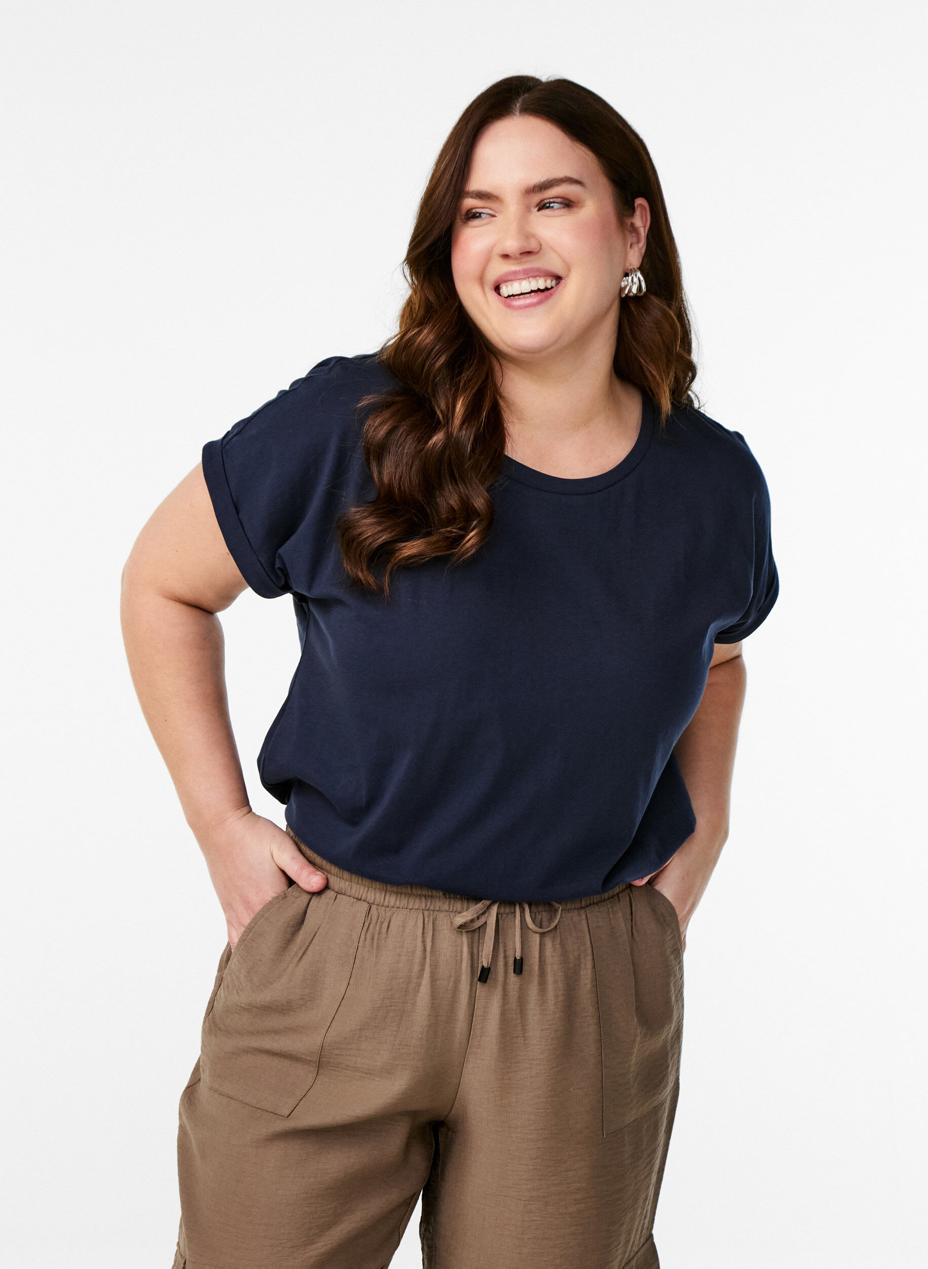 Kort&auml;rmad t-shirt i bomullsmix, Bl&aring;, Model