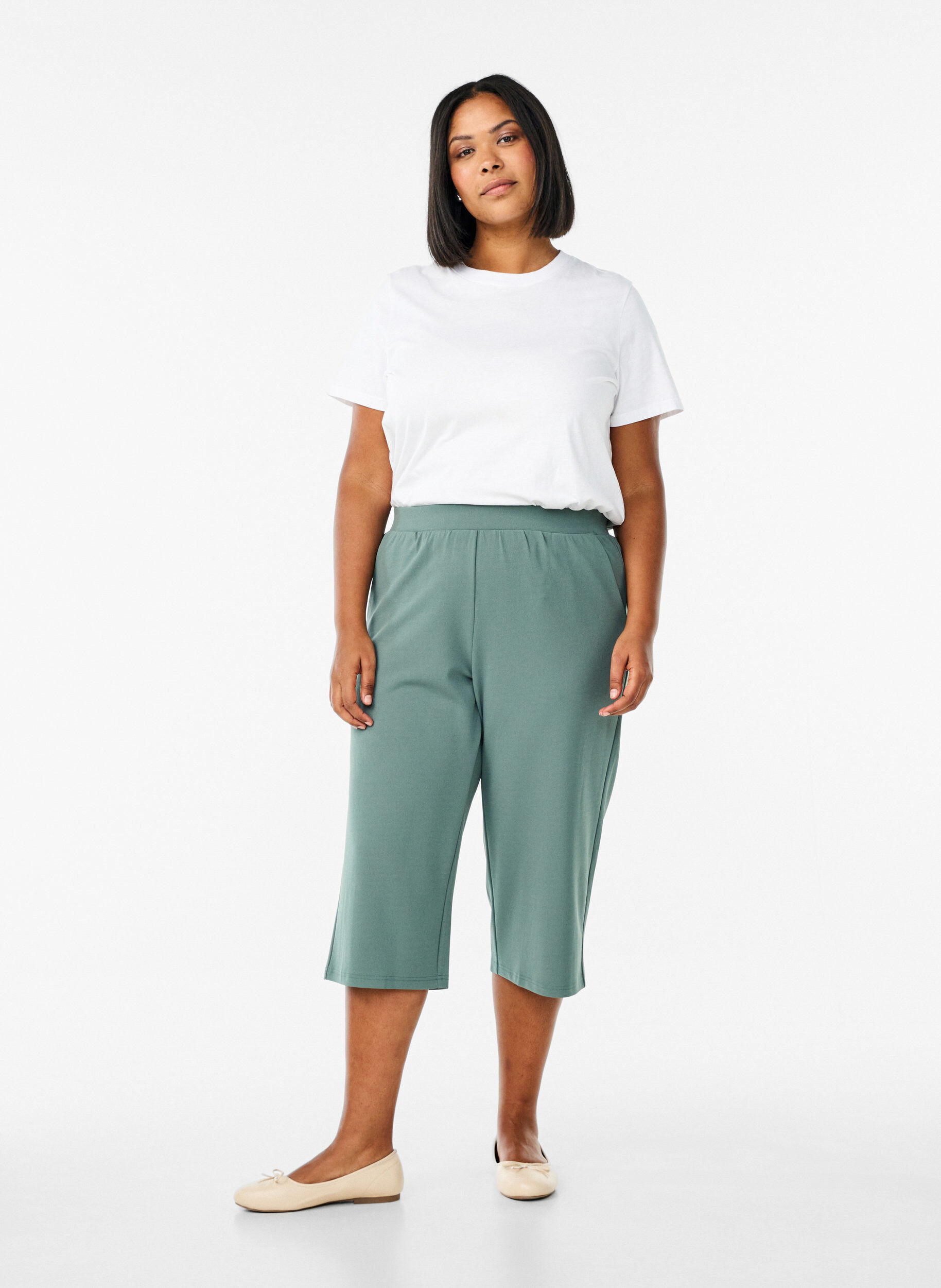 Zizzi FLASH - H&ouml;gmidjade knickers med l&ouml;s passform, Gr&ouml;n, Model image number 0