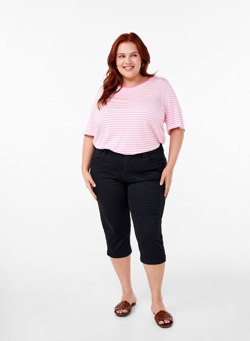 Randig T-shirt i lyocell med rund hals, Röd, Model image number 1