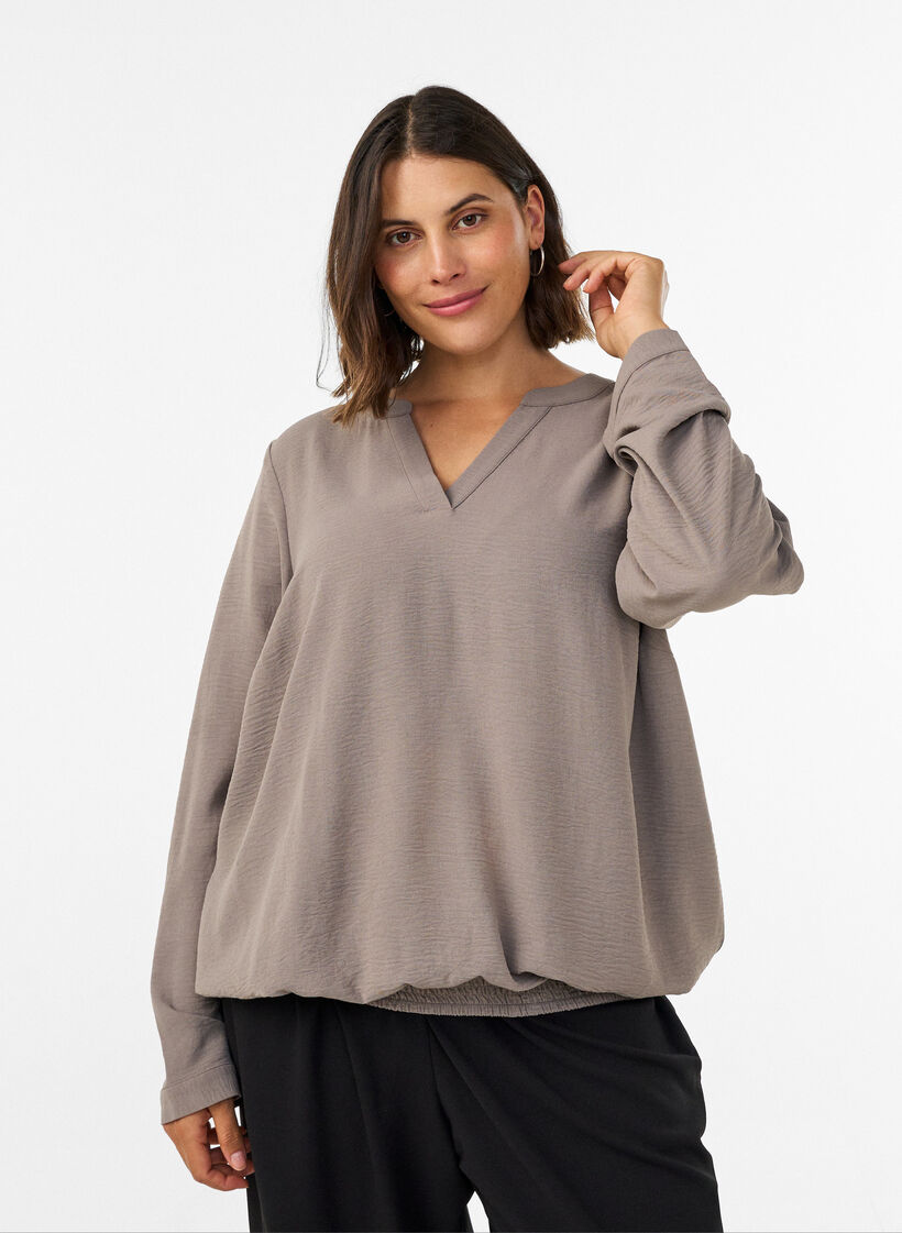 Blus i ballongsilhuett med v-ringning, Beige, Model image number 0