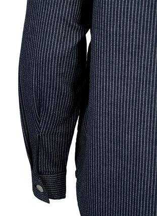 Kritstrecksrandig bomullsskjorta, Dark Blue Stripe, Packshot image number 3