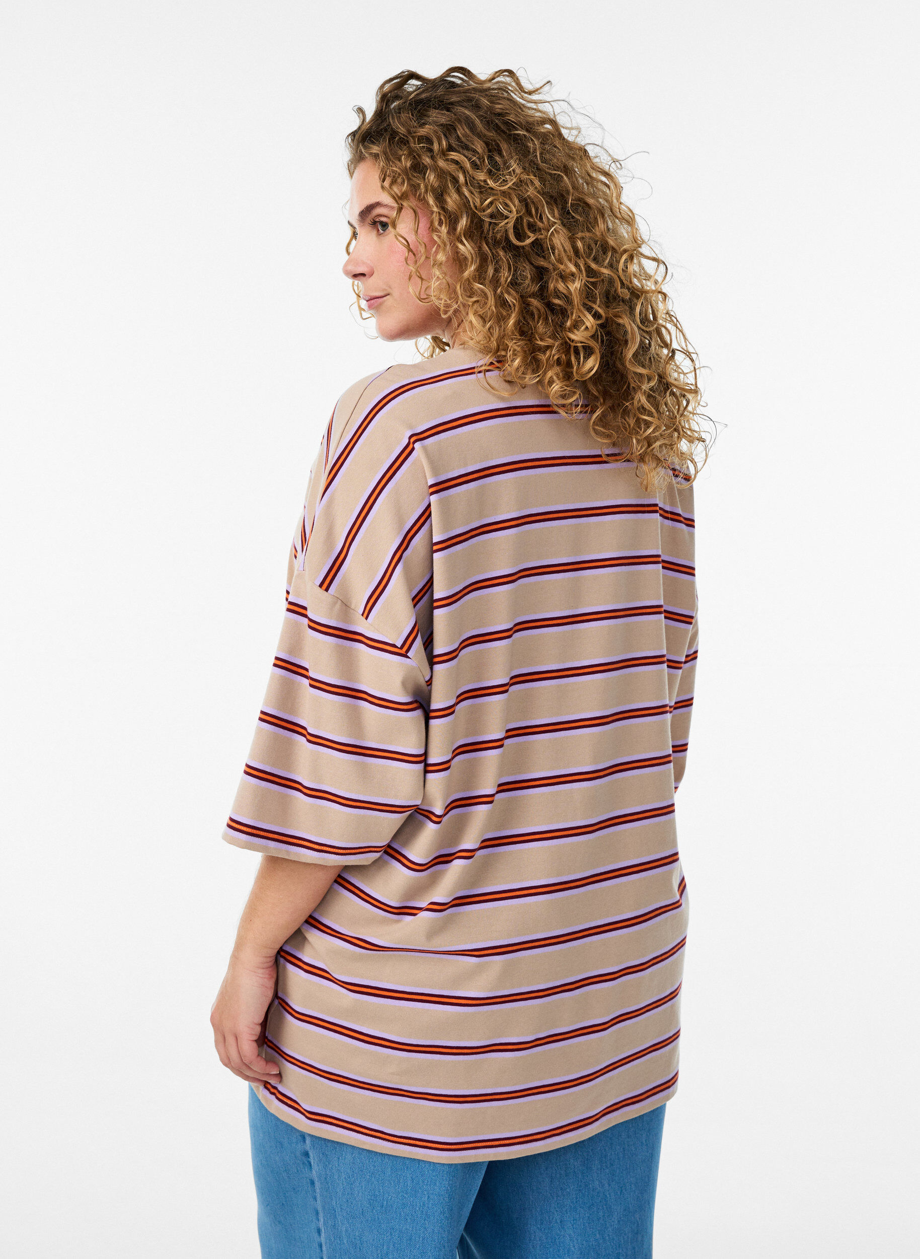 ZizziOversize t-shirt med r&auml;nder och halvl&aring;nga &auml;rmar, Beige, Model image number 2