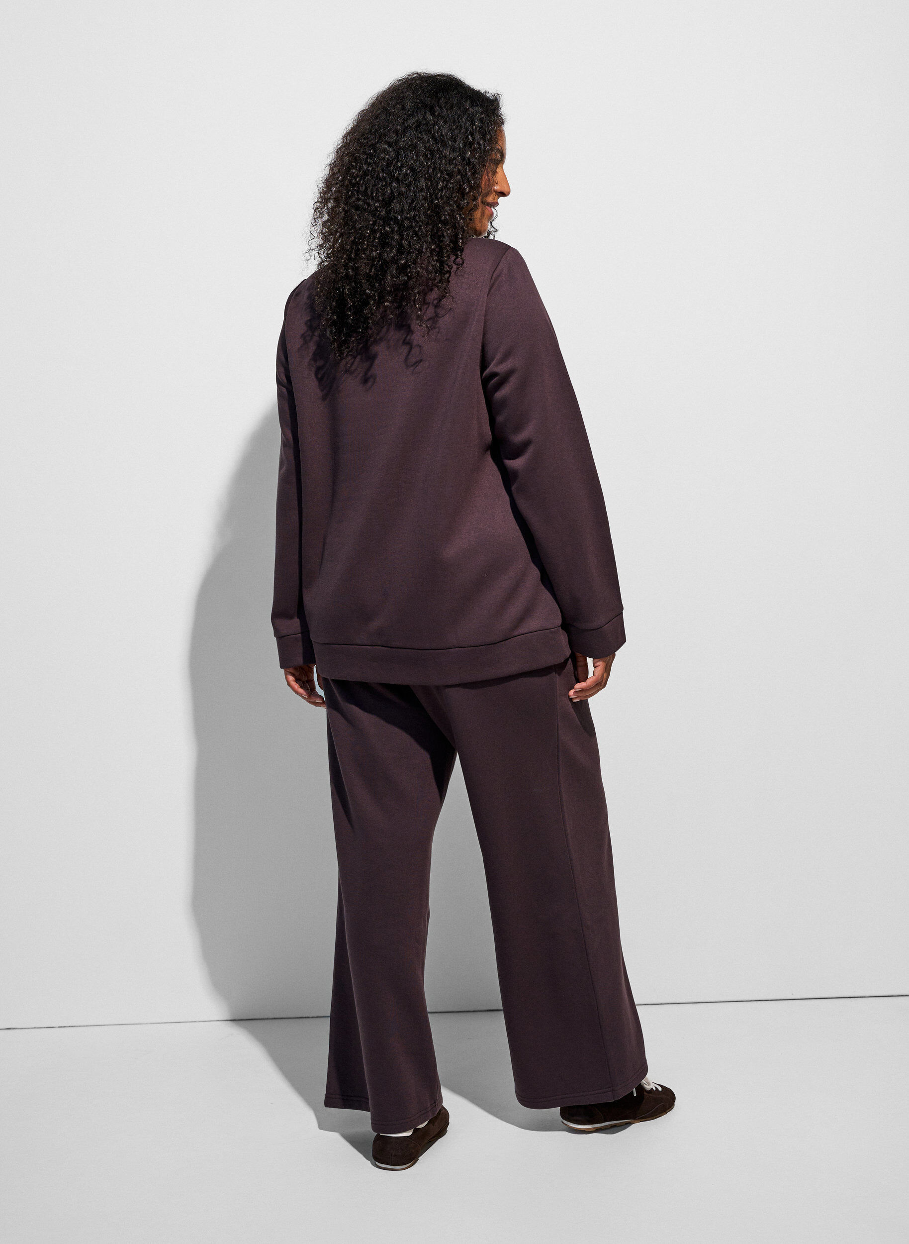 ZizziSweatshirt med h&ouml;g krage och dragkedja, Brun, Model image number 2