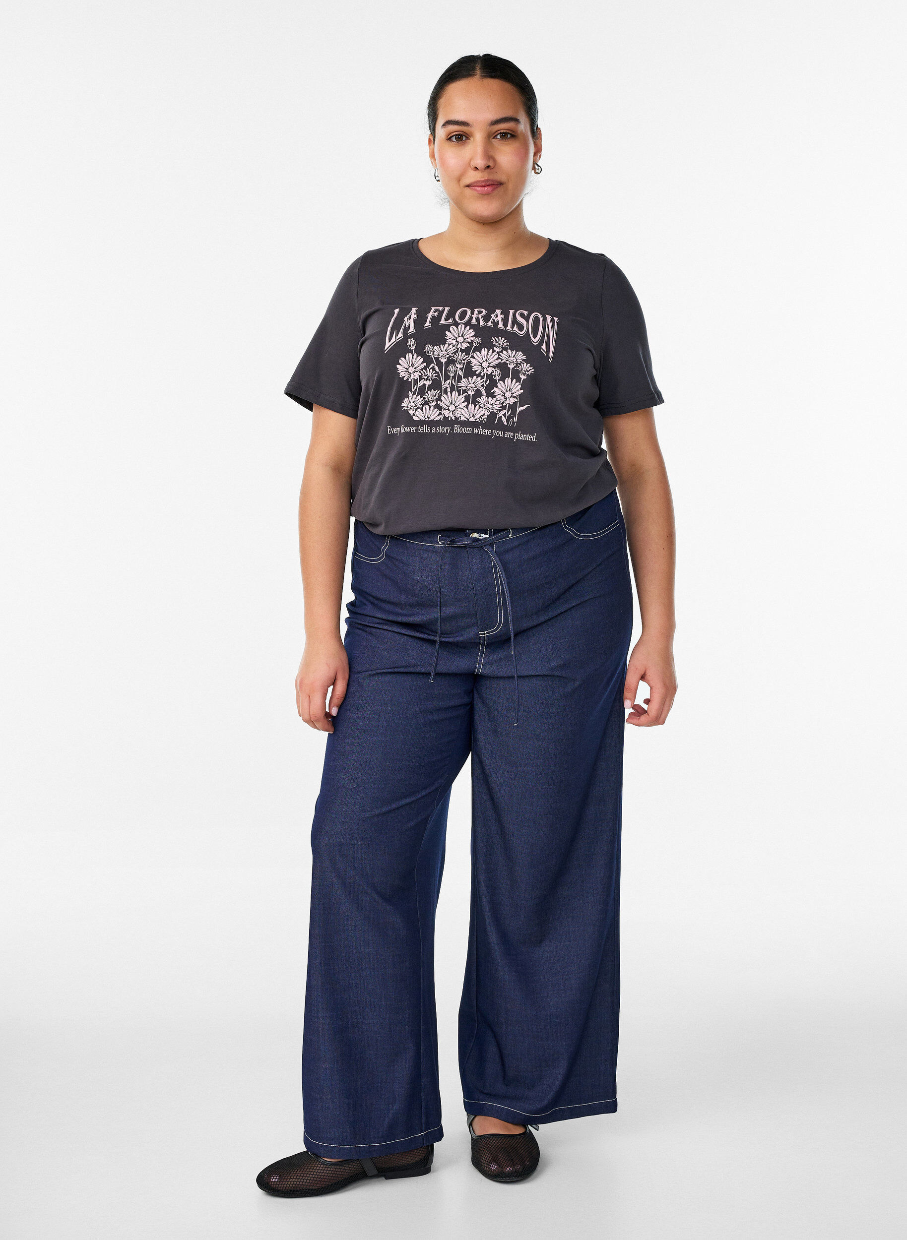 ZizziT-shirt med tryck, Gr&aring;, Model image number 1